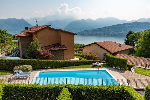 Appartement à Tavernola Bergamasca