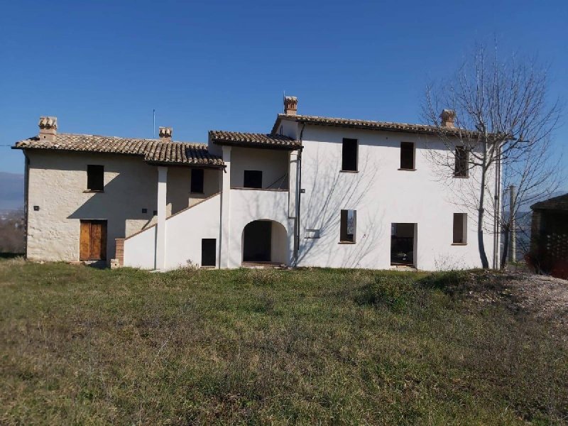 Country house in Bevagna