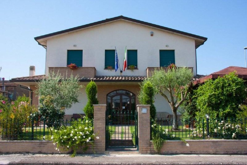 Doppelhaushälfte in Bastia Umbra