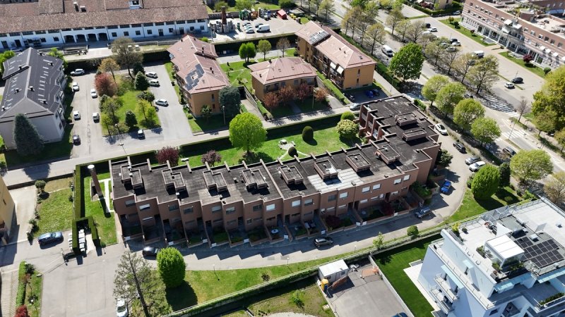 阿尔巴联排别墅