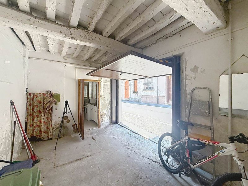 Hus från källare till tak i Gazzuolo