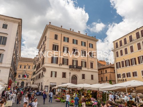 Historic apartment in Rome