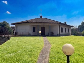 Moradia em Cantello