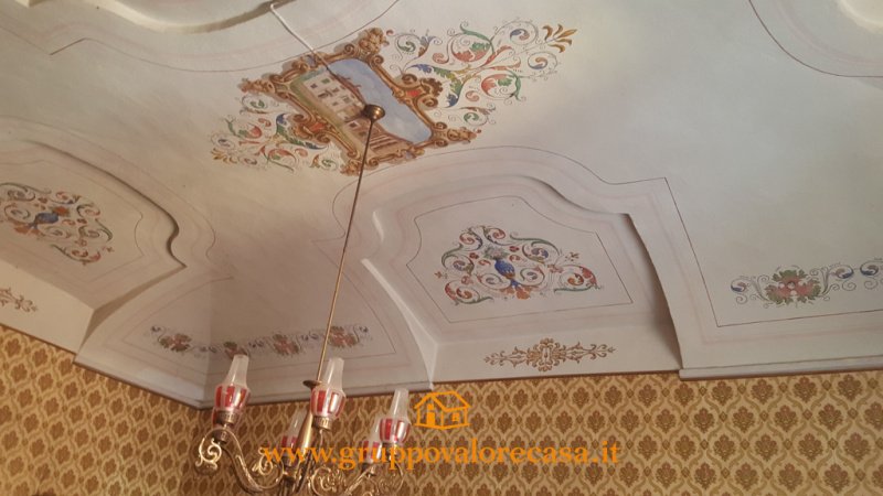 Casa en Mombaruzzo