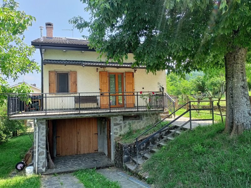 Casa independiente en Montefiorino