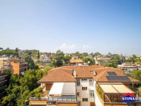 Attico a Roma