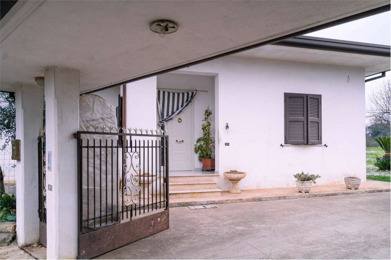 Villa i Pofi