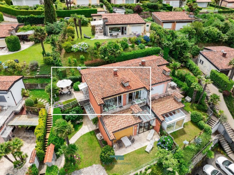 Apartment in Brezzo di Bedero