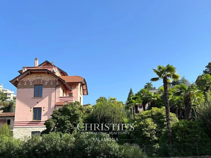 Villa in Luino