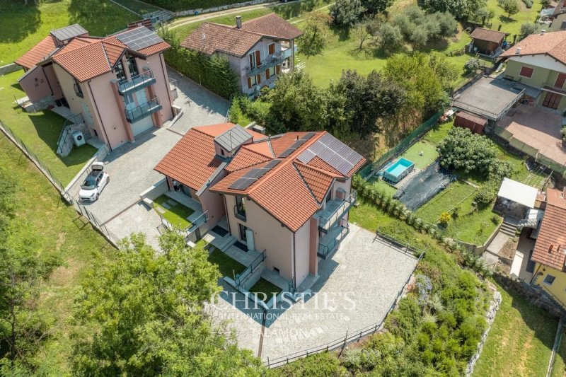 Villa à Gavirate