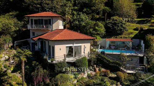 Villa i Tronzano Lago Maggiore