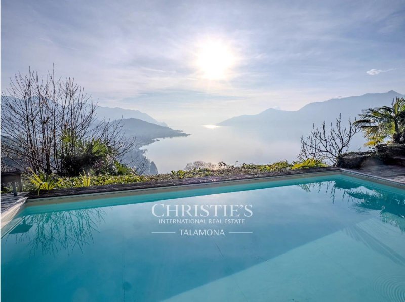Villa a Luino