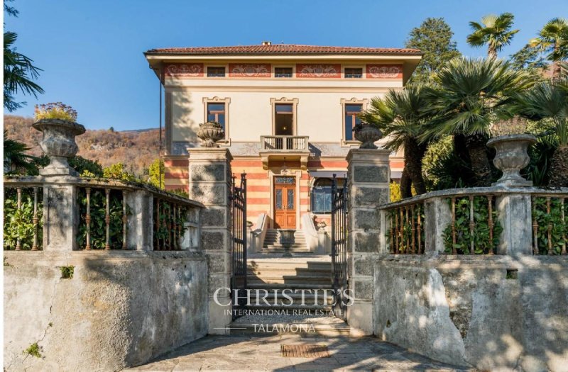 Villa in Cannero Riviera