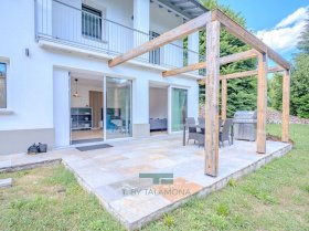 Villa en Cuasso al Monte