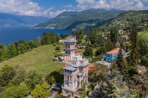 Villa in Luino