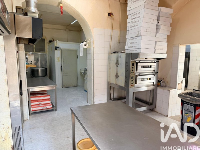 Inmueble comercial en Nápoles