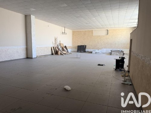 Inmueble comercial en Nápoles