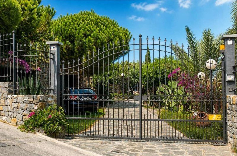 Villa en Santo Stefano al Mare