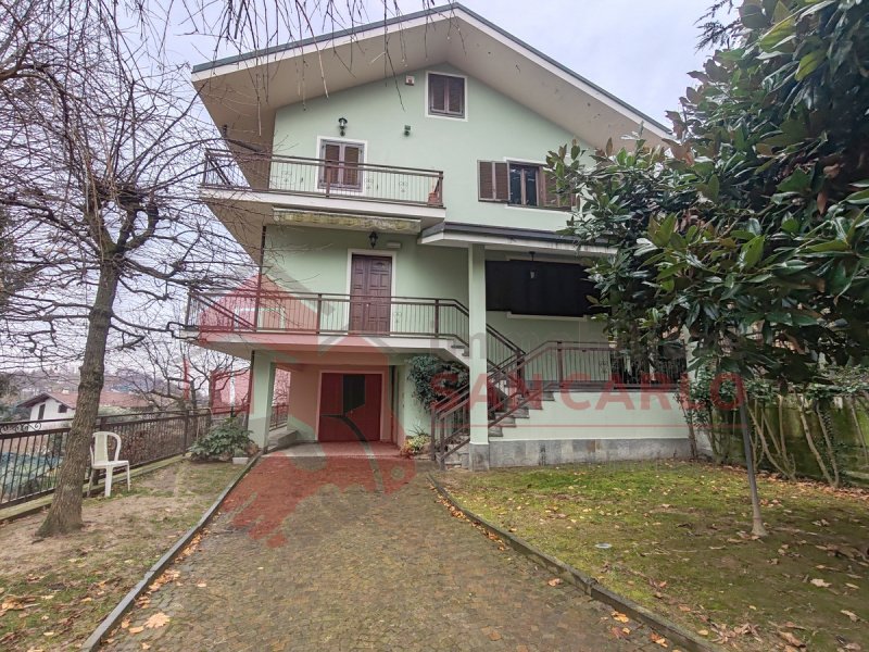 Detached house in Prascorsano