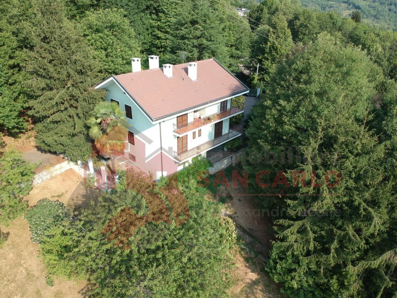 Detached house in Prascorsano