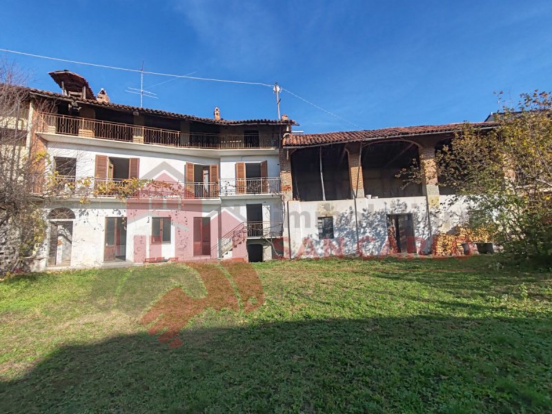 Casa geminada em San Carlo Canavese