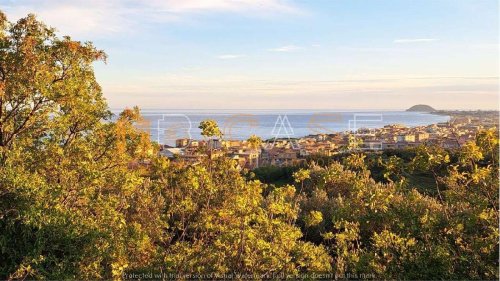Terreno para construção em Ceriale