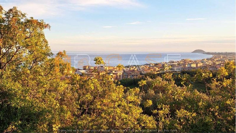 Terreno para construção em Ceriale
