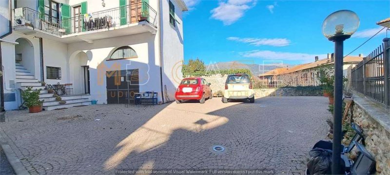 Klein huisje op het platteland in Albenga