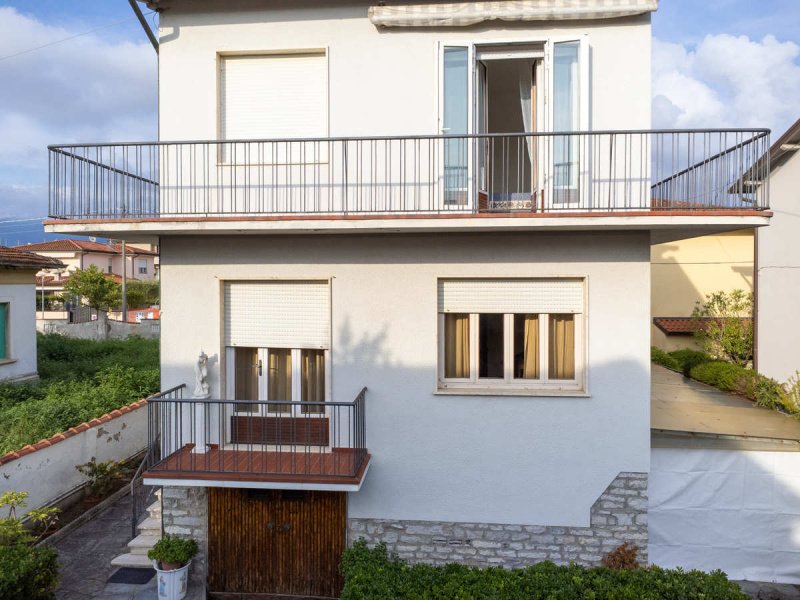 Villa en Camaiore