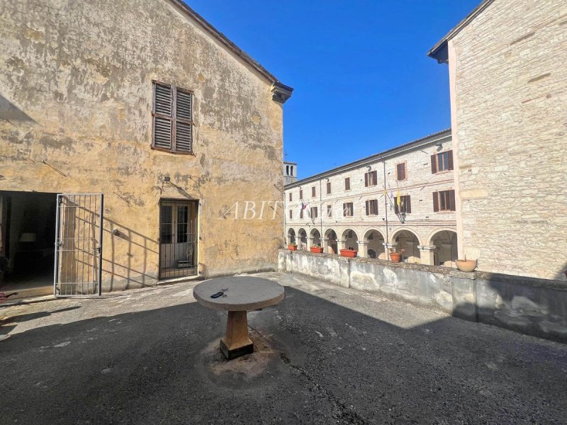 Appartement à Sassoferrato