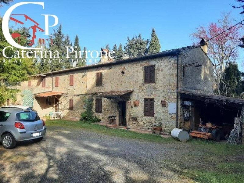 Maison de campagne à Montescudaio