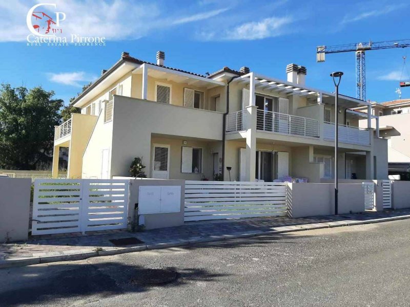 Appartement à Cecina