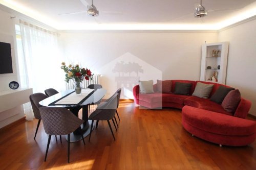 Apartamento em Lucca