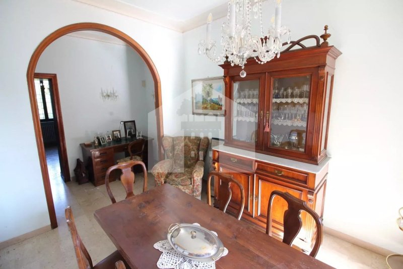 Detached house in Lucca