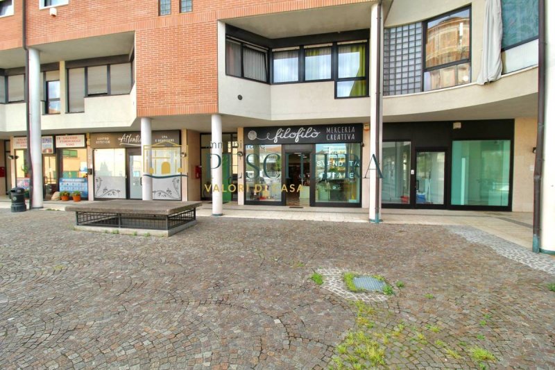 Inmueble comercial en Villafranca di Verona