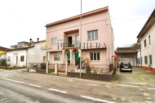 Maison mitoyenne à Villafranca di Verona