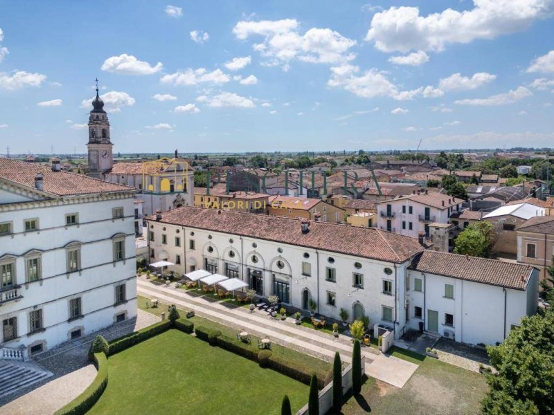Villa i Mozzecane