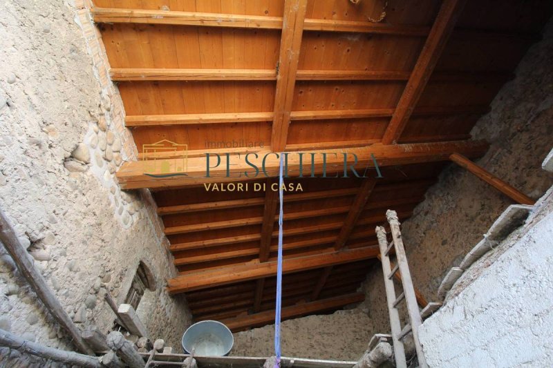 Casa di campagna a Valeggio sul Mincio