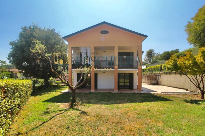 Apartamento en Peschiera del Garda