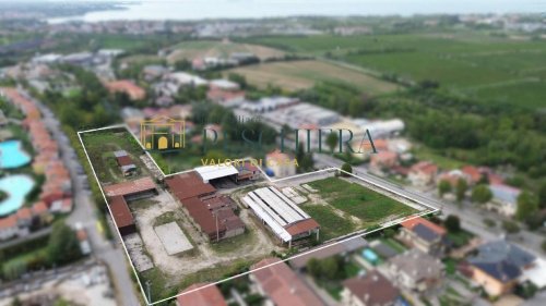加尔达新堡建筑用地