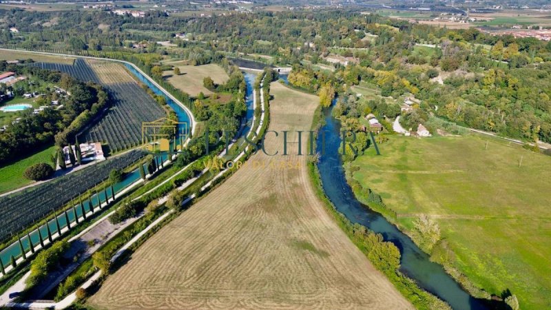 Landbouwgrond in Valeggio sul Mincio