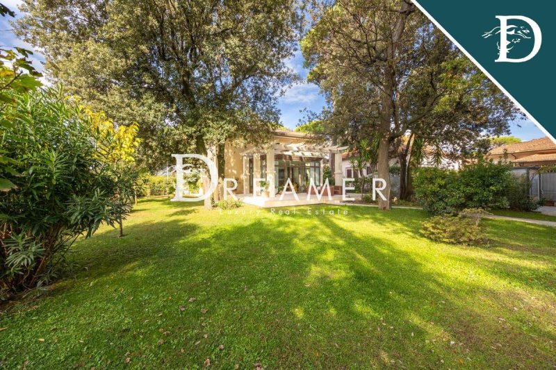 Villa en Camaiore