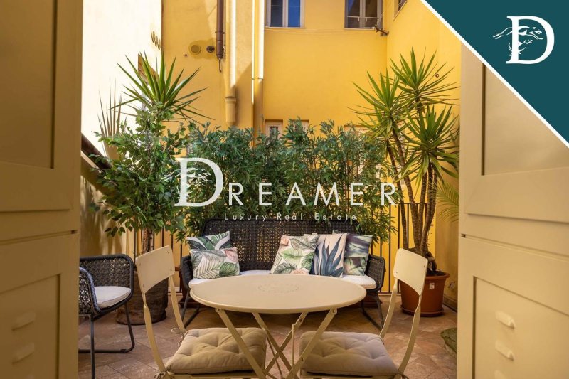 Apartamento em Florença