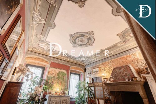 Apartment in Florence