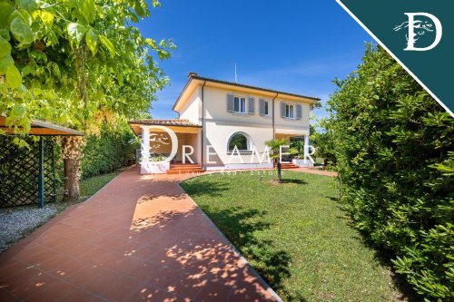 Villa en Forte dei Marmi