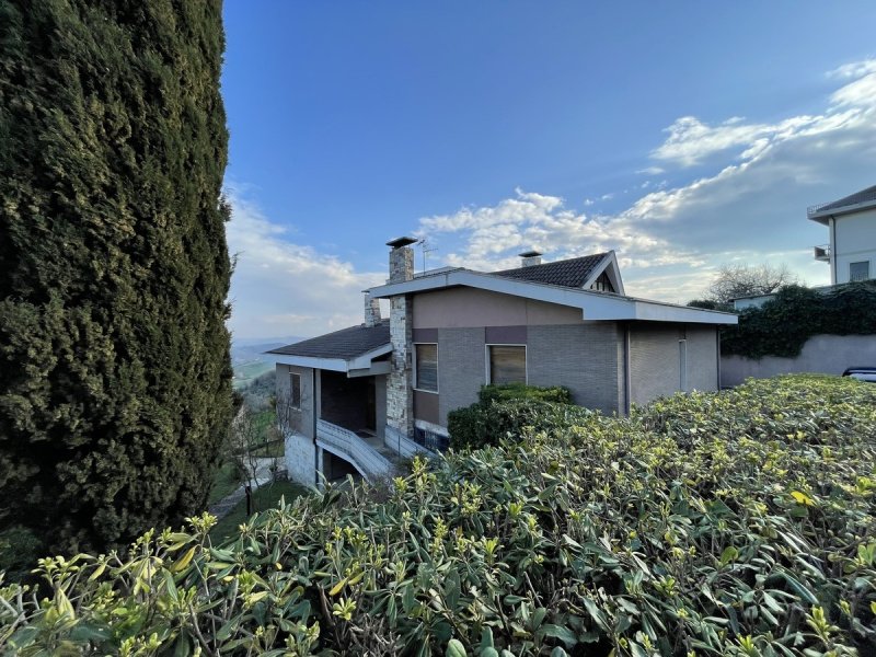 Villa in Castellalto