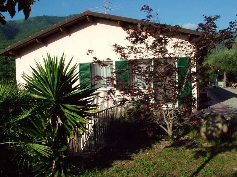 Villa in Stellanello