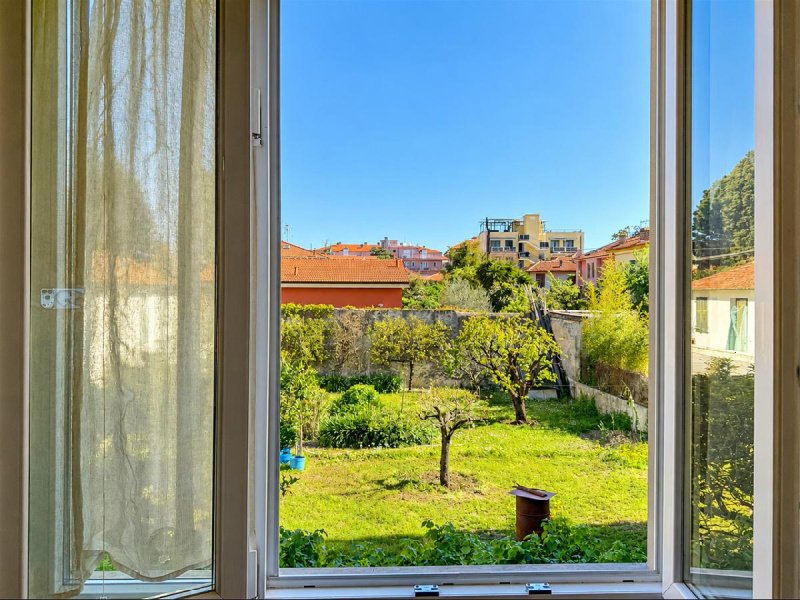 Apartment in Diano Marina