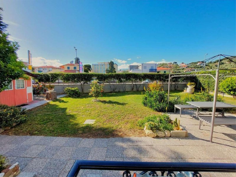Apartment in Diano Marina