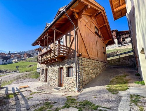 Chalet in Rabbi